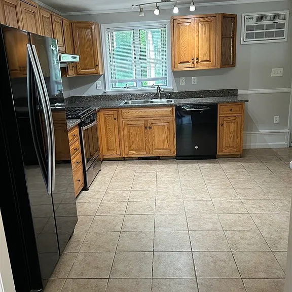 7 Heidi Ln #0 — Photo 8