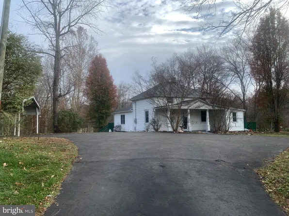 6448 N Seminole Trl, Brightwood, VA 22715