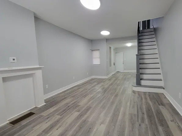 2427 N Garnet St, Philadelphia, PA 19132