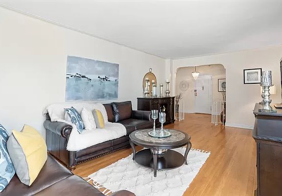 4th image of 3636 Greystone Ave APT 2D
