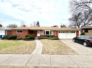 27901 Denmar Dr, Warren, MI