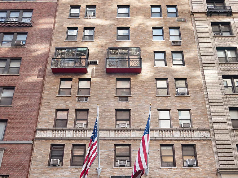 150 W 58th St #3B — Photo 12