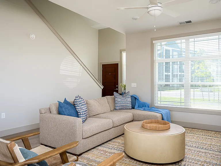 Tidewater Townhomes | Living Room