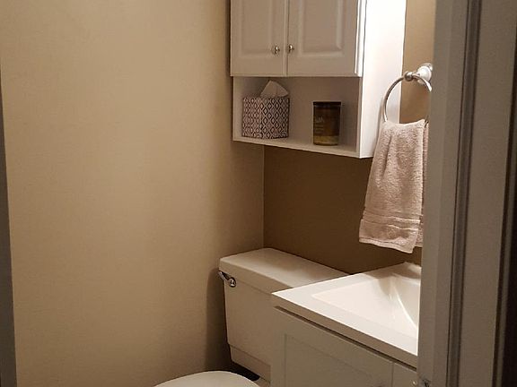 4th image of 6920 Carriage Hill Dr APT 102
