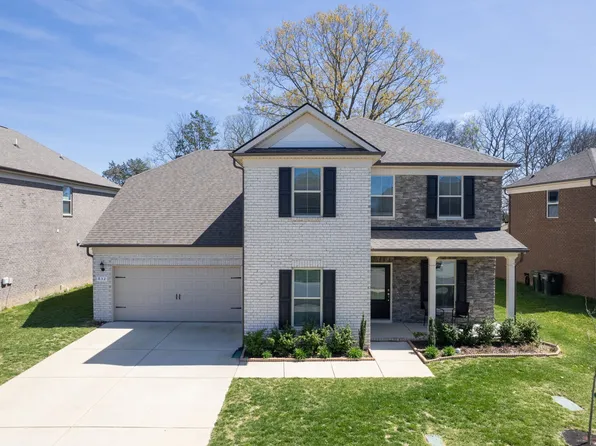 832 Chalkstone Ln, Mount Juliet, TN 37122