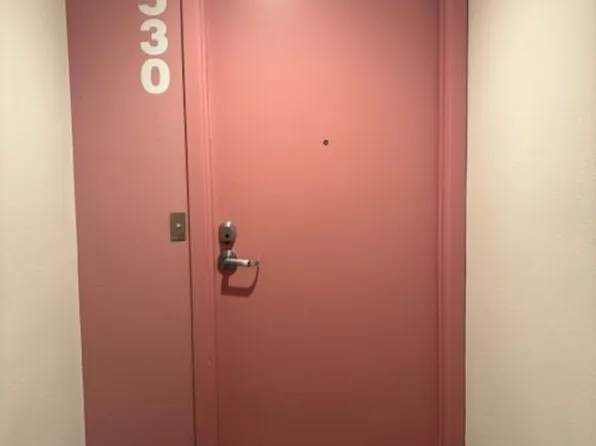 1234 Wilshire Blvd APT 530, Los Angeles, CA 90017