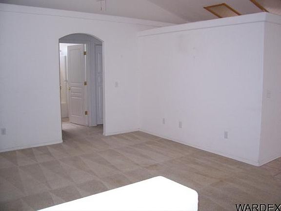 5th image of 157 Geronimo Blvd