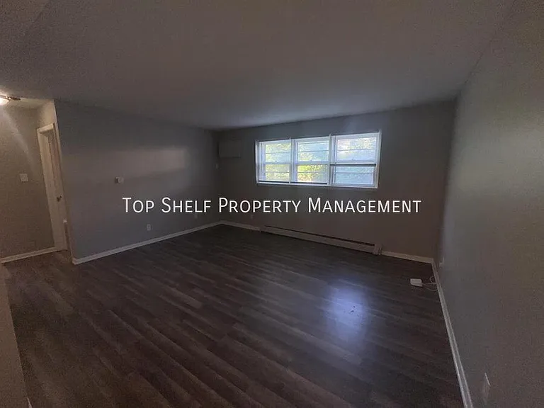 3119 Grand Ave #10 — Photo 2