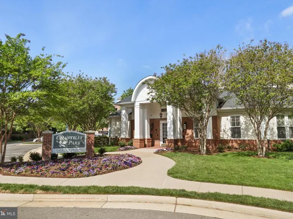 3830 Lightfoot St Unit 123, Chantilly, VA 20151