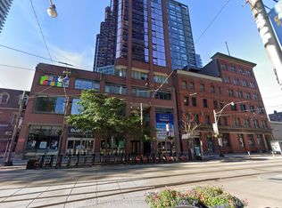 393 King St W, Toronto, ON M5V 3G8