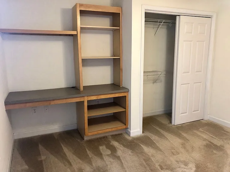 701 Harts Cove Way — Photo 39