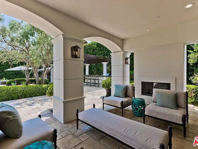 2134 La Mesa Dr — Photo 54
