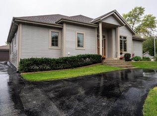 2269 W Mangold Ave, Milwaukee, WI 53221