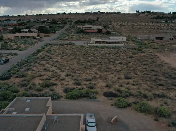 Tierra Encantada, Corrales, NM 87048