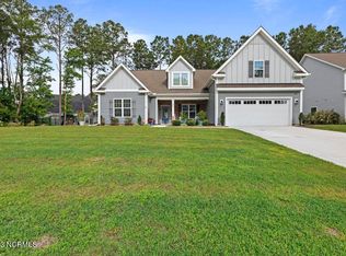 503 W Red Head Cir, Sneads Ferry, NC 28460