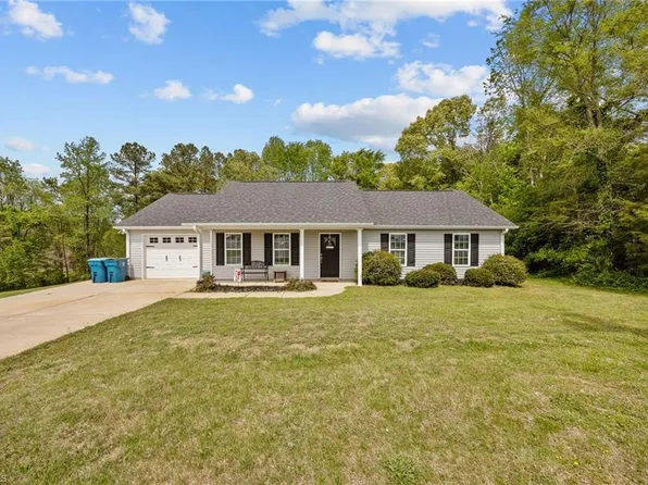 880 Garner St, Mocksville, NC 27028