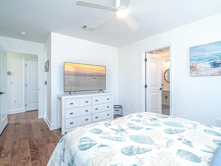 136 Grayling Way — Photo 24