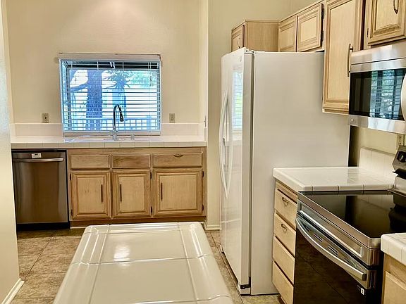 5th image of 5816 Freebird Ln Unit 108