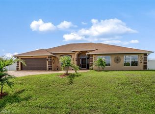1716 NE 17th Terrace Cpe, Coral, FL 33909