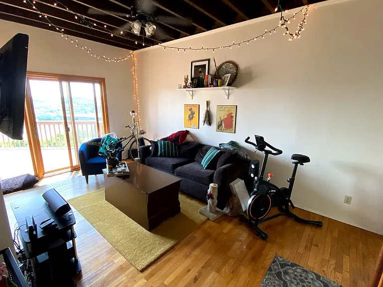 951 Hill St #2 — Photo 19