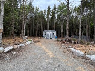 30 Chambers Rd, Franklin, ME 04634