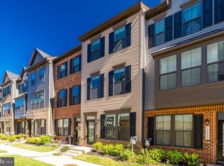 13957 Airfoil Rd, Herndon, VA 20171