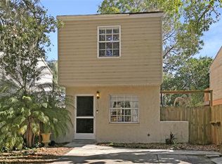 10211 N Ojus Dr, Tampa, FL 33617