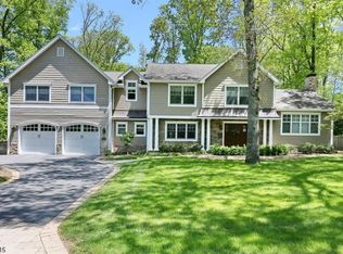 466 Paul Ave, Allendale, NJ 07401