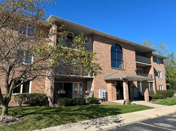 5620 158th St APT 206, Oak Forest, IL 60452