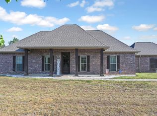 124 Eagle Point Rd, Leesville, LA 71446