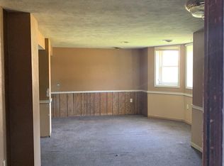 302 W Penn St APT 6, Hoopeston, IL 60942