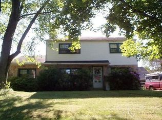 2841 Saint Peters Rd, Elverson, PA 19520