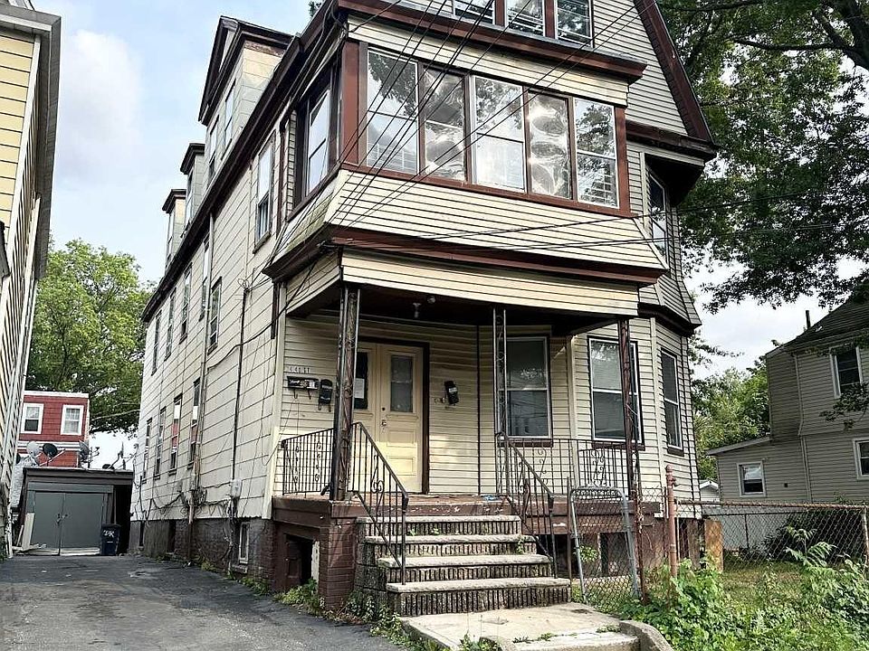 1st image of 34-36 40th St