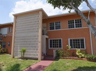 3621 SW 10th St APT 4B, Miami, FL 33135