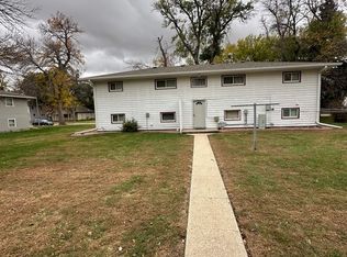 317 Delaware Ave SW #3, Orange City, IA 51041