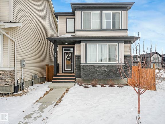 5th image of 1404 Podersky Line SW