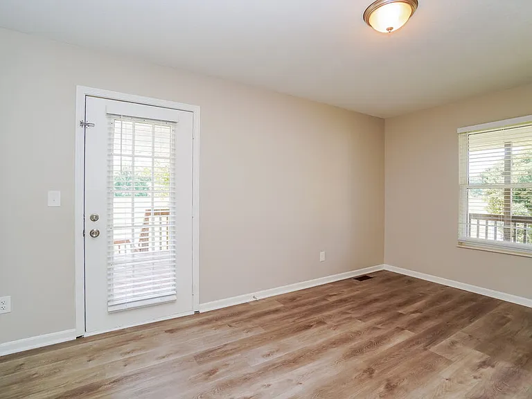 486 Rambling Brook Dr — Photo 15