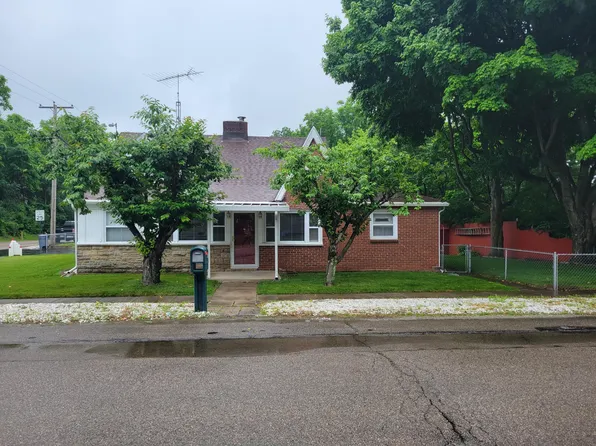 50 Dartmouth Rd, Springfield, OH 45504