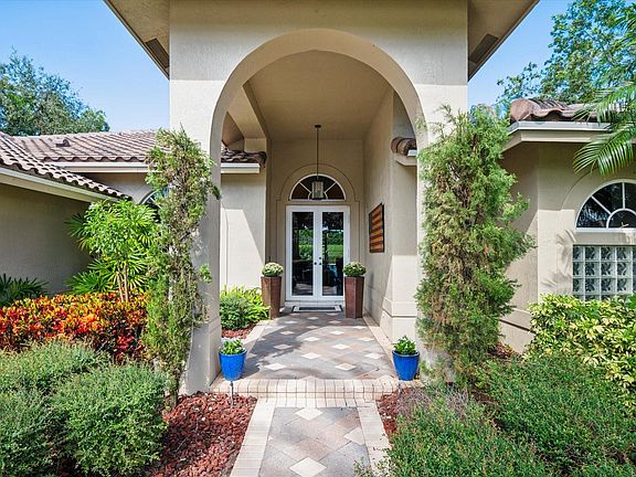 4th image of 6285 NW 104th Way