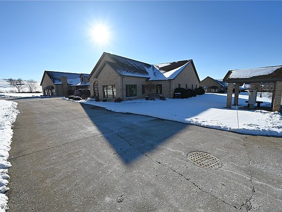 2nd image of 49155 Eagle Dr