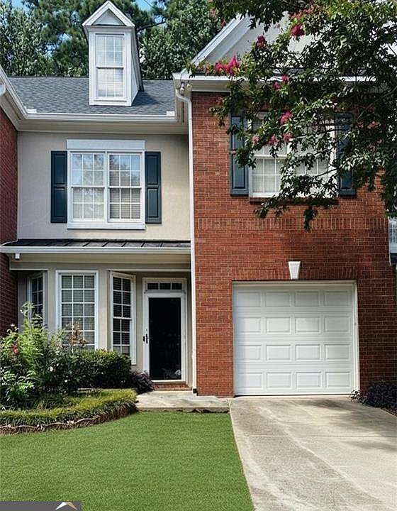1st image of 2353 Maplewood Ct SE #25