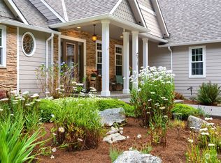 354 Highland Trl, Coupeville, WA 98239