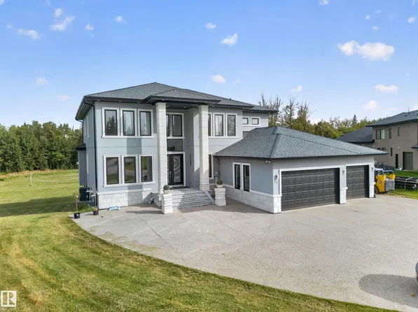 26314 Roadview Dr #532-A, Parkland County, AB T7X 3T5