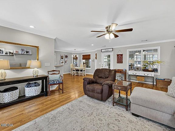 2nd image of 428 Fairview Church Rd