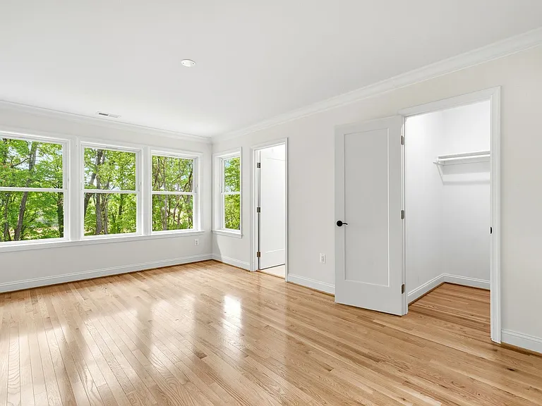 5116 Shore Dr — Photo 83