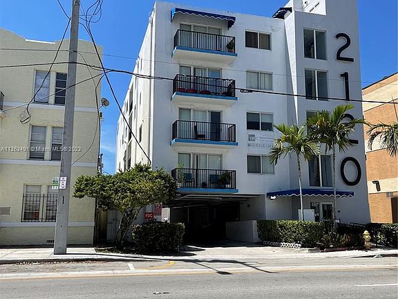 2nd image of 2120 W Flagler St #5