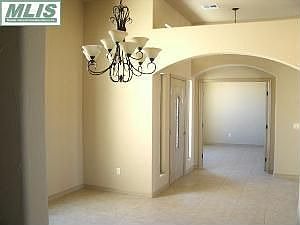 3rd image of 3059 Cheyenne Dr