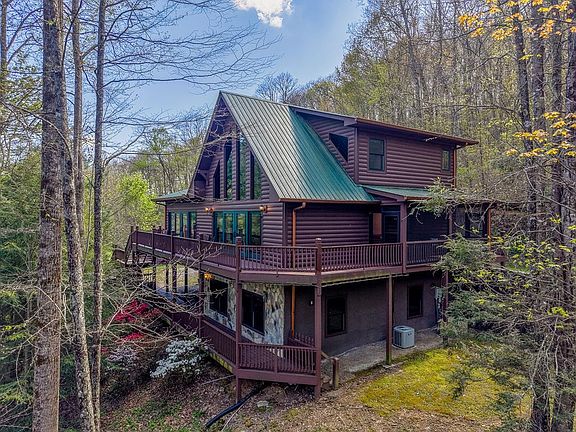 2nd image of 507 Angel Fields Rd