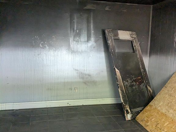 3rd image of 1023 ONTARIO Street