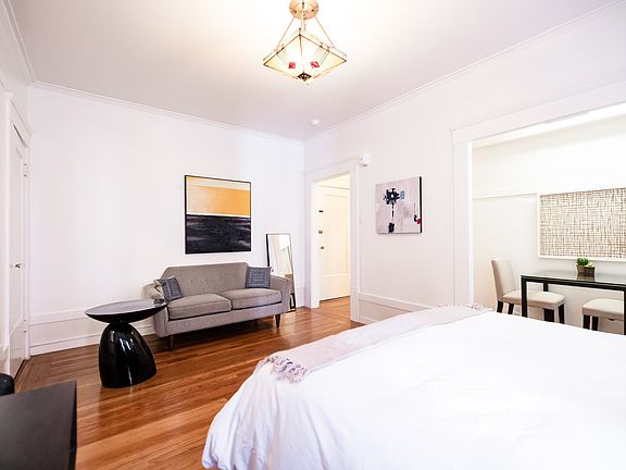 2nd image of 721 Bush St APT 203